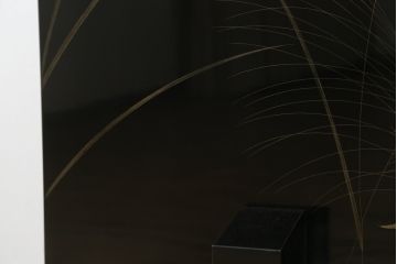 中古　輪島塗り　加治武作　飛び立つ鶴の美しさに目が奪われる衝立て(仕切り、パーテーション、つい立て)(R-062225)