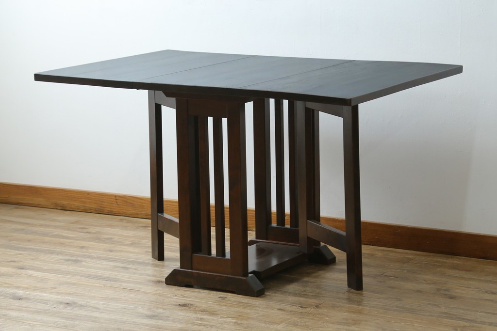 和製ビンテージ　北海道民芸家具　#430　洗練されたデザインのバタフライ卓　定価約20万円　(R-062229)