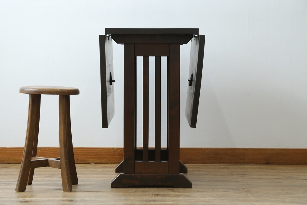 和製ビンテージ　北海道民芸家具　#430　洗練されたデザインのバタフライ卓　定価約20万円　(R-062229)