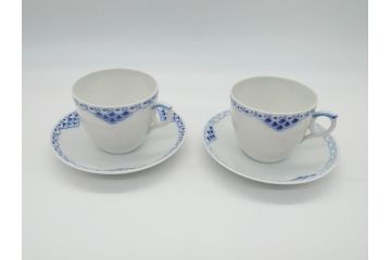 デンマーク　ROYAL　COPENHAGEN(ロイヤルコペンハーゲン)　プリンセス　ブルー　美しいレースの縁取りが優雅さを演出するコーヒーカップ&ソーサーペア(洋食器、C&S)(R-062233)