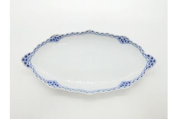 デンマーク　ROYAL　COPENHAGEN(ロイヤルコペンハーゲン)　プリンセス　ブルー　美しいレースの縁取りが優雅さを演出するディーププレート(約22.5)&ピックルディッシュ(約25)セット(洋食器、フラット、舟形、楕円プレート)(R-062235)