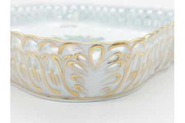 ハンガリー　HEREND HVNGARY ヘレンド　ヴィクトリア　花と蝶　エレガントで高貴な印象のプレート(トレイ、角皿、透かし、ビクトリア)(R-062236)