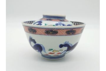 江戸期　萬暦年製　古伊万里　色絵　染付　稀少図柄　馬　3.8寸　約11.5cm　生き生きとした馬の絵付けが魅力の蓋付き茶碗3客セット(和食器、三寸八分)(R-062241)
