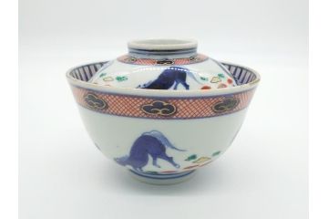 江戸期　大明萬暦年製　古伊万里　色絵　染付　稀少図柄　馬　3.8寸　約11.5cm　生き生きとした馬の絵付けが魅力の蓋付き茶碗3客セット(和食器、三寸八分)(R-062243)