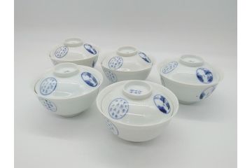 江戸期　古伊万里　大明成化年製　染付　山水文　丸文　3.6寸　約11cm　温かみのあるフォルムが魅力の蓋付き茶碗5客セット(三寸六分、和食器、和皿)(R-062246)