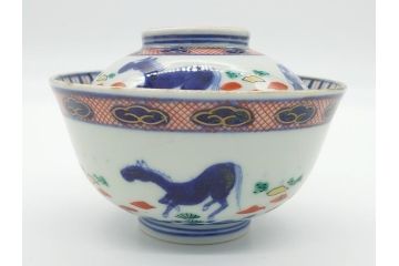 江戸期　萬暦年製　古伊万里　色絵　染付　稀少図柄　馬　3.8寸　約11.5cm　生き生きとした馬の絵付けが魅力の蓋付き茶碗3客セット(和食器、三寸八分)(R-062247)