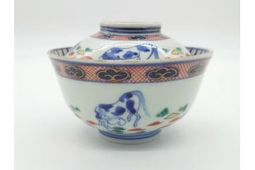 江戸期　萬暦年製　古伊万里　色絵　染付　稀少図柄　馬　3.8寸　約11.5cm　生き生きとした馬の絵付けが魅力の蓋付き茶碗3客セット(和食器、三寸八分)(R-062247)