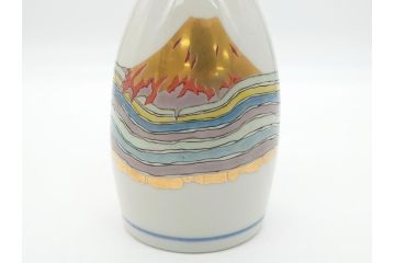 石川県指定無形文化財　武腰潤　九谷焼　色絵　金彩　富士山図　草花文　徳利2点セット(一輪挿し、花器、作家物、共箱無し)(R-062249)