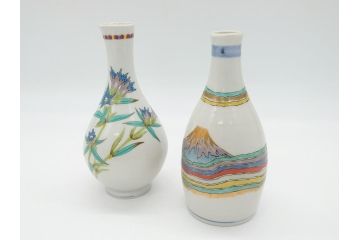石川県指定無形文化財　武腰潤　九谷焼　色絵　金彩　富士山図　花文　徳利2点セット(一輪挿し、花器、作家物、共箱無し)(R-062250)