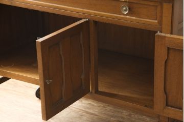 中古　DREXEL HERITAGE(ドレクセルヘリテイジ)　Triune(トライユン)　クラシカルな雰囲気が素敵なキャスター付きサービス台(ワゴン、サイドボード、サーバー)(R-062251)