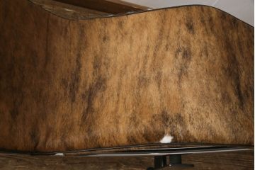 中古　美品　イタリア　Cassina(カッシーナ)　Le Corbusier(ル・コルビュジエ)　LC4　スタイリッシュで洗練された大人の空間を演出するシェーズロング(寝椅子、カウチ)(定価約92万円)(R-062252)