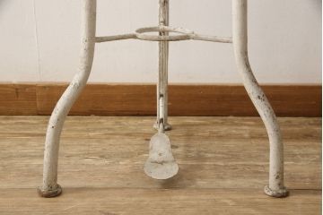 和製アンティーク　昭和レトロ　ノスタルジックな空間演出におすすめの消毒ケース(鉄脚、ケビント、収納ケース、収納ボックス、デンタルケース)(R-062257)