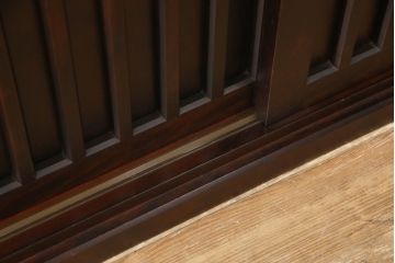 中古　民芸家具　和光　NEW北樹　水屋150K　上質な和の空間づくりにおすすめの水屋箪笥(食器棚、戸棚、収納棚、キャビネット)(R-062258)
