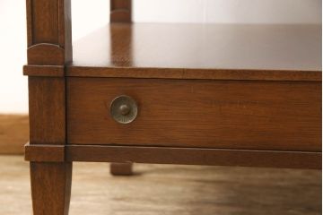 中古　DREXEL HERITAGE(ドレクセルヘリテイジ)　Triune(トライユン)シリーズ　すっきりした佇まいのエンドテーブル(サイドテーブル、ナイトテーブル、飾り台)(定価約21万円)(R-062261)