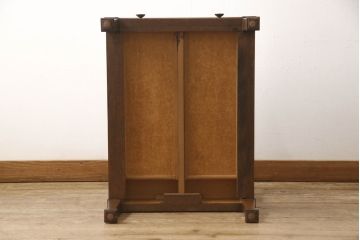 中古　DREXEL HERITAGE(ドレクセルヘリテイジ)　Triune(トライユン)シリーズ　すっきりした佇まいのエンドテーブル(サイドテーブル、ナイトテーブル、飾り台)(定価約21万円)(R-062261)