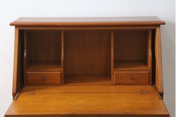 中古　横浜クラシック家具　ダニエル(Daniel)　スパニッシュシリーズ　S-301　艶のある木肌と品のある佇まいが美しいライティングビューロー(簿記机、ワークデスク、収納棚、戸棚、キャビネット、引き出し、在宅ワーク用、在宅用)(R-062262)