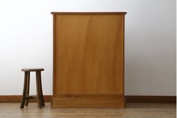 中古　横浜クラシック家具　ダニエル(Daniel)　スパニッシュシリーズ　S-301　艶のある木肌と品のある佇まいが美しいライティングビューロー(簿記机、ワークデスク、収納棚、戸棚、キャビネット、引き出し、在宅ワーク用、在宅用)(R-062262)