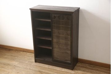 ラフジュ工房オリジナル　古建具リメイク　特徴的な組子が目を引く収納棚(戸棚、飾り棚、キャビネット)(R-062265)