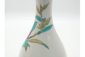石川県指定無形文化財　武腰潤　九谷焼　色絵　金彩　富士山図　椿文　徳利2点セット(一輪挿し、花器、作家物、共箱無し)(R-062266)