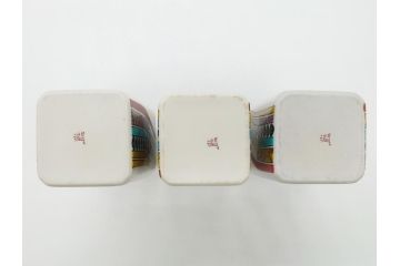 石川県指定無形文化財　武腰潤　九谷焼　色絵　春　秋　冬　角徳利　花瓶3点セット(一輪挿し、景色、風景、図変わり、花器、作家物、共箱無し)(R-062267)