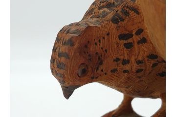 大正〜昭和初期　木彫り　雷鳥　温もり溢れる素朴なデザインの鳥の置物(在銘あり、置き物、ディスプレイ)(R-062269)
