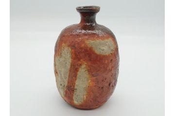 横山直樹　備前焼　自然練込　徳利(共箱付き、とっくり、酒器、花瓶、花器、作家物)(R-062276)