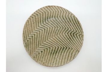 坂田甚内　益子焼　9寸皿　約27cm　波文　灰釉鎬手皿(共箱付き、九寸、大皿、和食器、和皿、プレート、作家物)(R-062277)