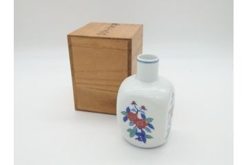 今泉今右衛門　今泉陶園　綿花画花瓶(共箱付き、花器、赤絵、色絵付)(R-062278)