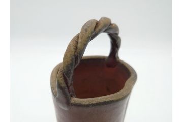 柴岡守　備前焼　手付花入(共箱付き、陶印あり、花器、作家物)(R-062280)