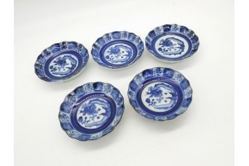 江戸期　古伊万里　染付　龍寿紋　3.1寸皿　約9.5cm　吉祥を招くおめでたい絵付けの菊皿5客セット(小皿、なます皿、菊花形、壽字文、三寸一分、和食器、和皿)(R-062282)