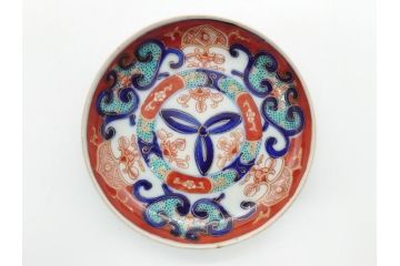 明治期　伊万里焼　色絵　金彩　花文　3.8寸皿　約11.5cm　色彩豊かで食卓に華やぎをもたらす小皿3客セット(三寸八分、赤絵、和食器、和皿)(R-062283)