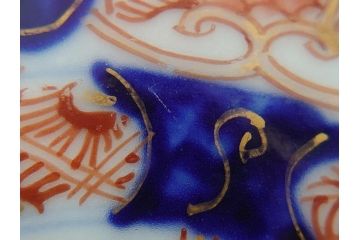 明治期　伊万里焼　色絵　金彩　花文　3.8寸皿　約11.5cm　色彩豊かで食卓に華やぎをもたらす小皿3客セット(三寸八分、赤絵、和食器、和皿)(R-062284)