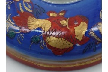 希少　明治期　伊万里焼　金彩　色絵　染付　金魚図　食卓を華やかに演出する蓋付き茶碗3客セット(和食器)(R-062285)