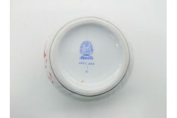 希少　ヘレンド　ハンガリー　HEREND HVNGARY　アポニー　オレンジ　テーブルウェアとしてもインテリアとしても使用できる愛らしいデザインのプレート&シュガーポットセット(HUNGARY、ボンボン入れ、蓋物、小物入れ、皿、バラ、薔薇、西洋陶磁器)(R-062286)