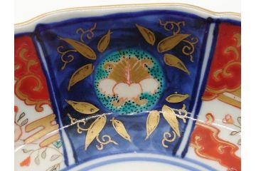 幕末〜明治期　富長貴春(富貴長春)　伊万里　色絵　金彩　5寸皿　約15cm　煌びやかで豪華な絵付けの深皿3客セット(和食器、和皿、変形皿、五寸)(R-062289)