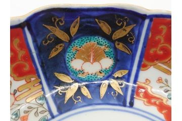 幕末〜明治期　富長貴春(富貴長春)　伊万里　色絵　金彩　5寸皿　約15cm　煌びやかで豪華な絵付けの深皿2客セット(和食器、和皿、変形皿、五寸)(R-062297)