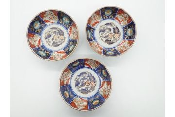 幕末〜明治期　富長貴春(富貴長春)　伊万里　色絵　金彩　5寸皿　約15cm　煌びやかで豪華な絵付けの深皿3客セット(和食器、和皿、変形皿、五寸)(R-062300)