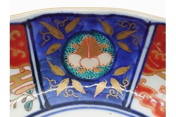 幕末〜明治期　富長貴春(富貴長春)　伊万里　色絵　金彩　5寸皿　約15cm　煌びやかで豪華な絵付けの深皿3客セット(和食器、和皿、変形皿、五寸)(R-062300)