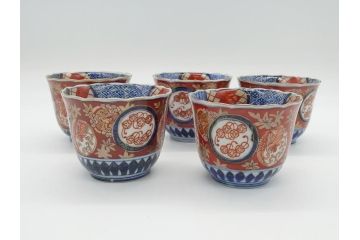 明治期　伊万里焼　色絵　多種多様な絵付けが目を引く湯呑み5客セット(蕎麦猪口、松竹、紅葉、龍、鳳凰、和食器)(R-062301)