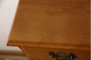 中古　横浜クラシック家具　ダニエル(daniel)　チェストイレブン　ナチュラルテイストのお部屋におすすめ!!優しい木の温もり溢れるチェスト(洋タンス、引き出し、ハイチェスト)(R-062318)