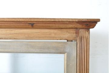 フランスアンティーク　品のある佇まいが目を惹く縦型ガラスケース(ショーケース、陳列棚、飾り棚、キャビネット)(R-062319)