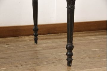 フランスビンテージ　大理石天板　落ち着いた色味が格好いい!個性的な彫刻が魅力のローテーブル(リビングテーブル、センターテーブル、ヴィンテージ)(R-062328)