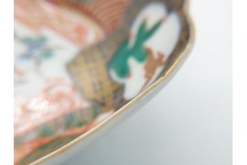 幕末〜明治期　伊万里　色絵　錦手　鶴松　2.5寸皿　約7.5cm　鮮やかな色彩と上品なフォルムが食卓のアクセントとなる変形皿7客セット(深皿、和食器、和皿、二寸五分)(R-062331)