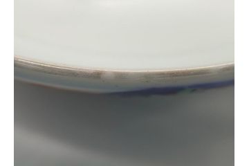 上手物　幕末〜明治期　成化年製　伊万里焼　色絵　金襴手　染付　金彩　花蝶図　鶴　4.4寸　約13cm　色彩豊かな絵付けで食卓が明るくなる蓋付き茶碗3客セット(和食器、和皿、四寸四分)(R-062332)