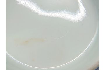上手物　幕末〜明治期　成化年製　伊万里焼　色絵　金襴手　染付　金彩　花蝶図　鶴　4.4寸　約13cm　色彩豊かな絵付けで食卓が明るくなる蓋付き茶碗3客セット(和食器、和皿、四寸四分)(R-062343)