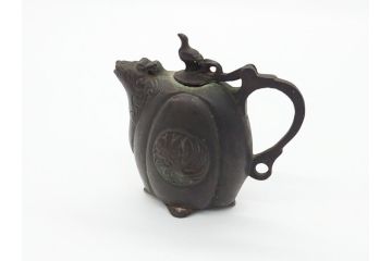 時代物　明治期　龍文堂　古銅　鳳凰文　珍獣口　使い込むほどに深みが増す水滴(書道具、箱無し)(R-062345)