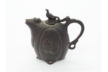 時代物　明治期　龍文堂　古銅　鳳凰文　珍獣口　使い込むほどに深みが増す水滴(書道具、箱無し)(R-062345)