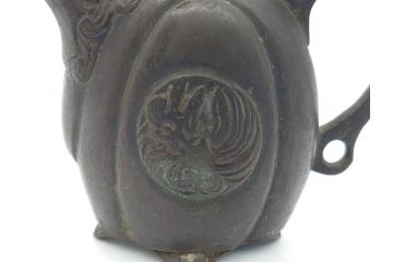 時代物　明治期　龍文堂　古銅　鳳凰文　珍獣口　使い込むほどに深みが増す水滴(書道具、箱無し)(R-062345)
