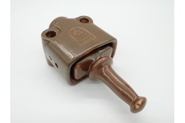 日本碍子製　3500V　30AMP　ダルマスイッチ　分岐高圧碍子(がいし)型開閉器(電柱、日本ガイシ)(R-062347)
