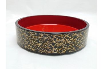 平安象彦　蒔絵　松葉　丸　三段　直径6.6寸　約20cm　上品に輝く艶が魅力の大内重(共箱付き、重箱、漆器、木製、お重)(R-062351)